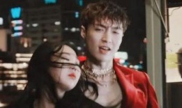 娱乐吃瓜的博主是谁呀视频,揭秘热门视频背后的神秘人物