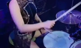 女架子鼓视频在线观看,女架子鼓手风采在线展示