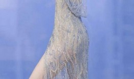 圈内爆料杨紫吴宣仪恋爱,甜蜜互动引粉丝热议