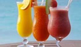 水果汁厂爆料怎么做视频,独家爆料带你走进果汁生产全过程